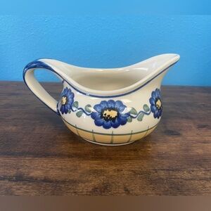 Boleslawiec. Floral Ceramic Creamer. Blue/White/Yellow. NWOT. Poland Pottery.